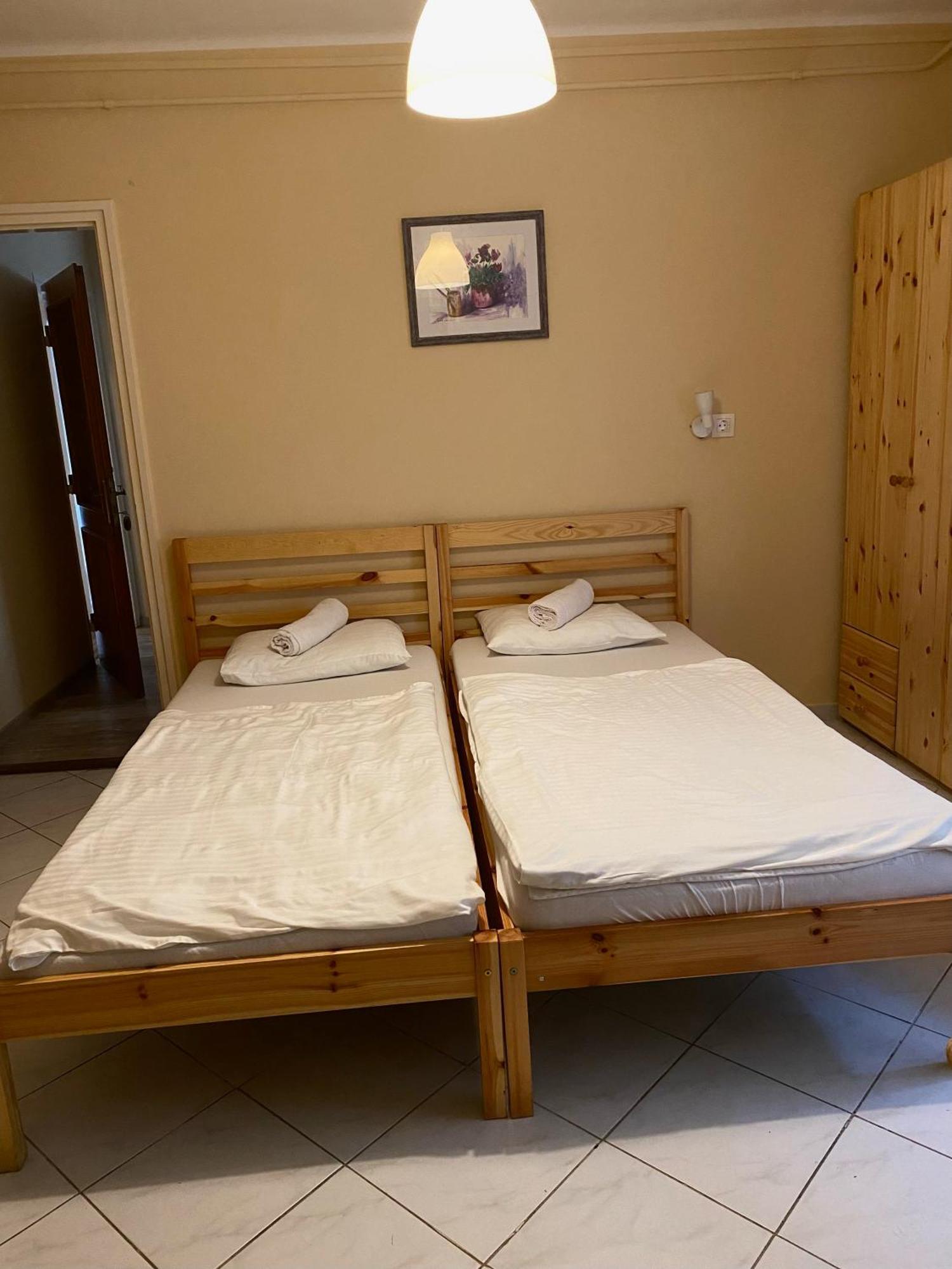 Het Pecset Fogado Etterem Bed & Breakfast Sopron Exterior photo